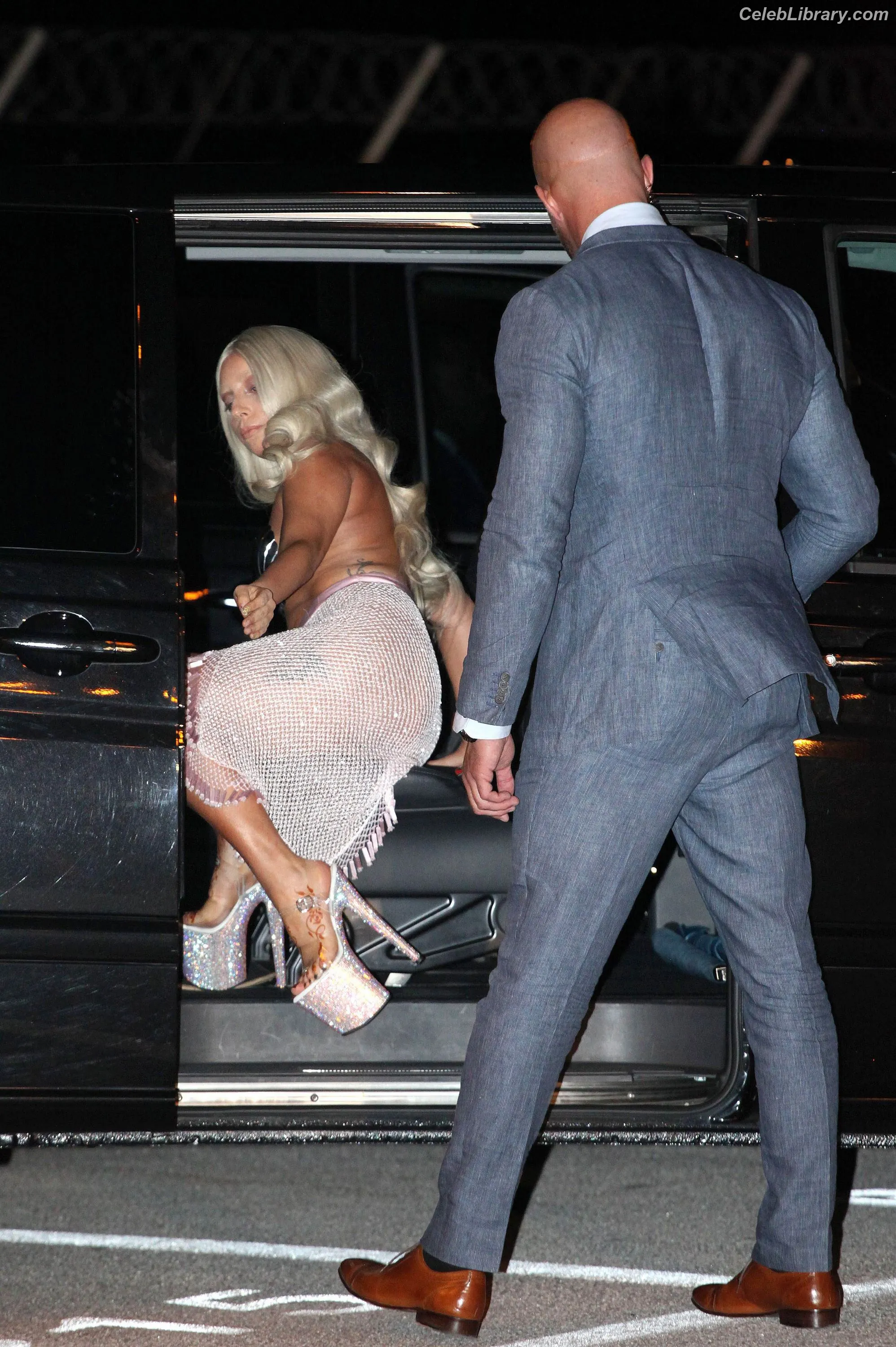Lady Gaga photo 6 of 3664