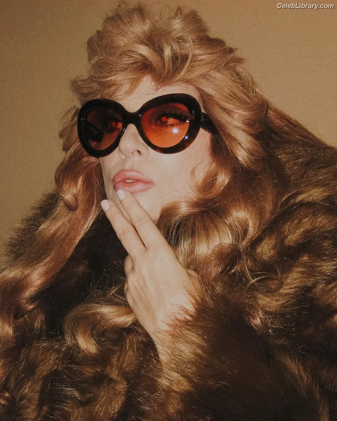 Lady Gaga photo 9 of 3664