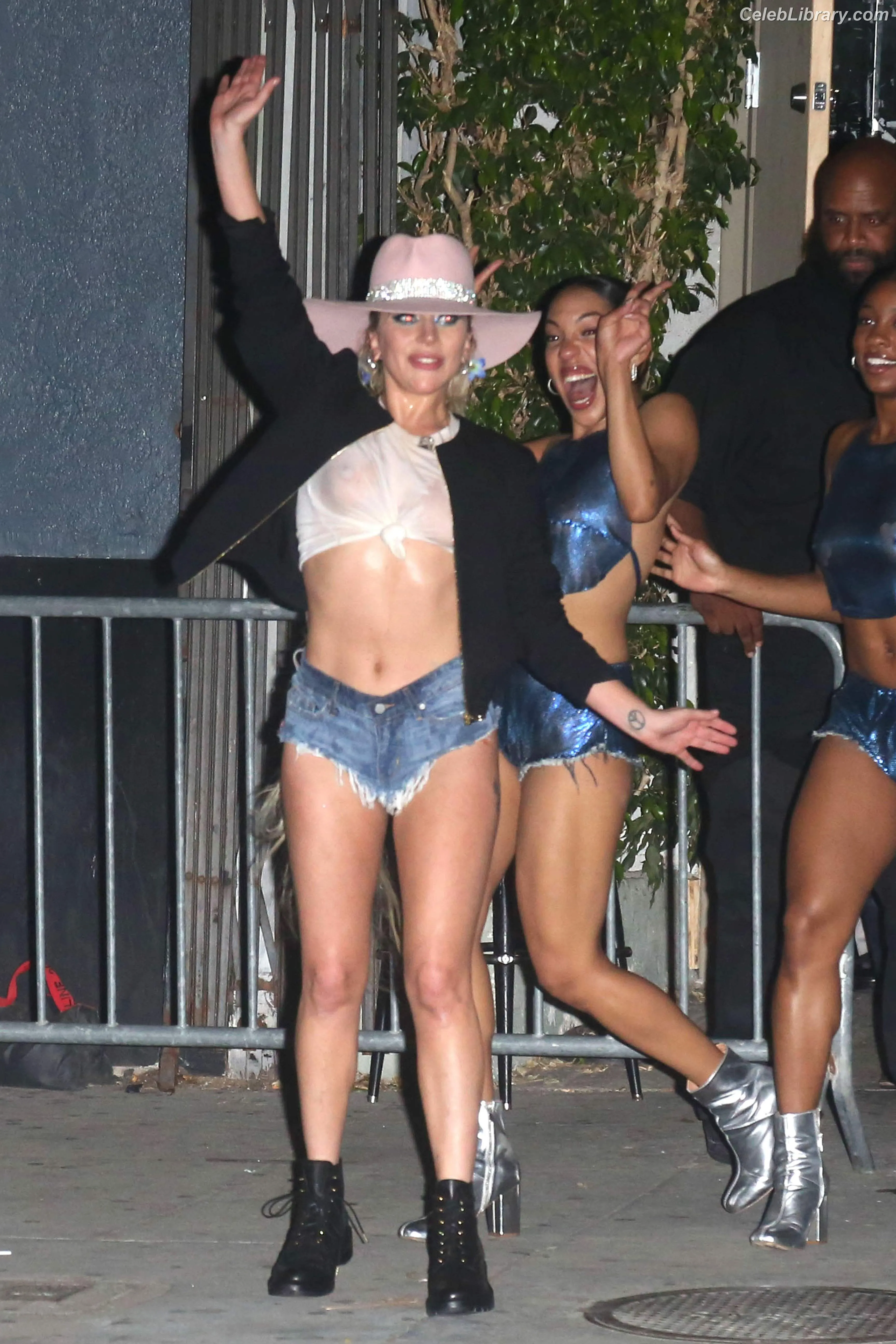 Lady Gaga photo 8 of 3664
