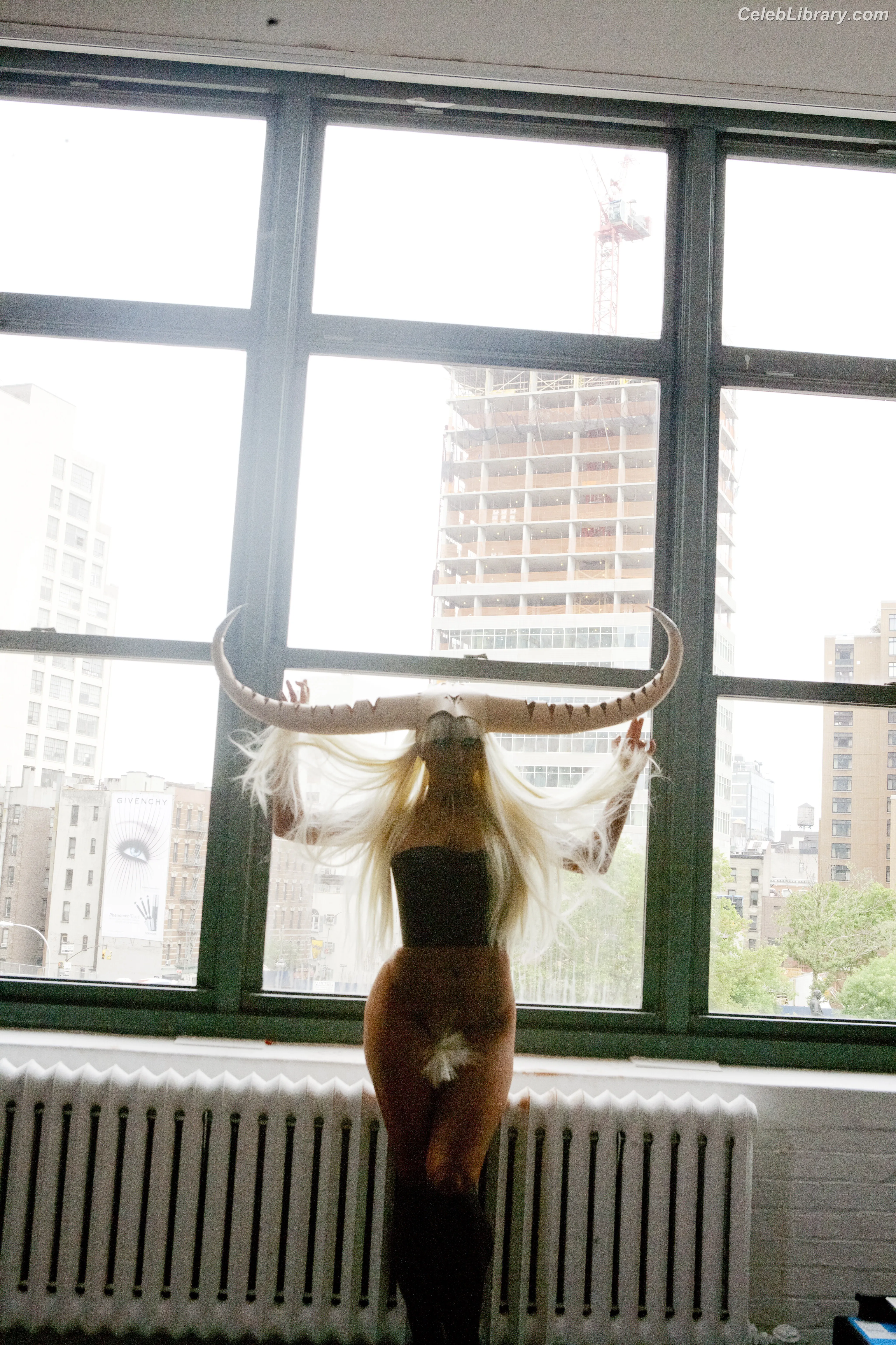 Lady Gaga photo 9 of 3664