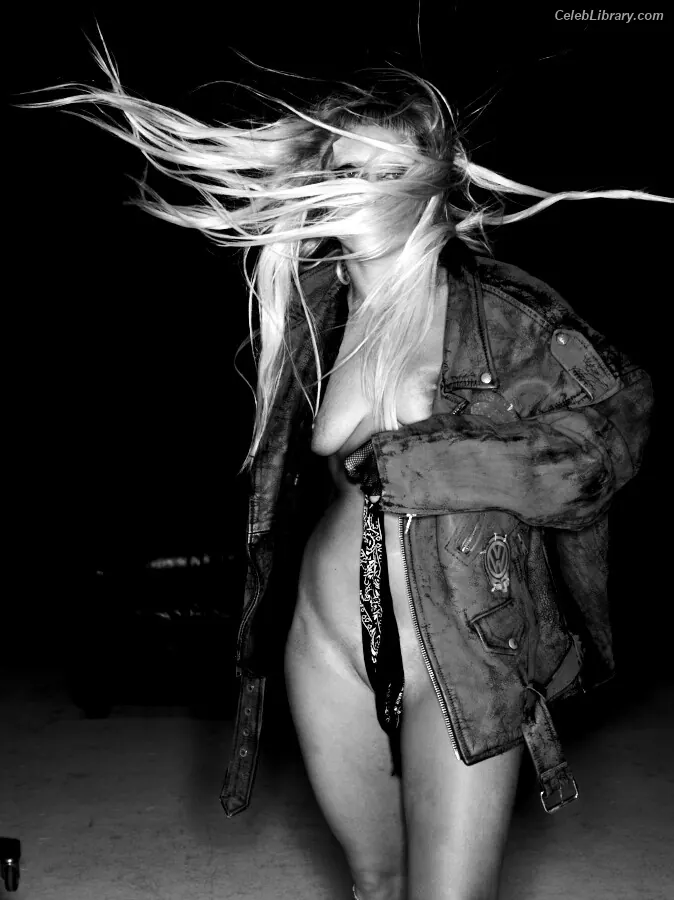 Lady Gaga photo 22 of 3664