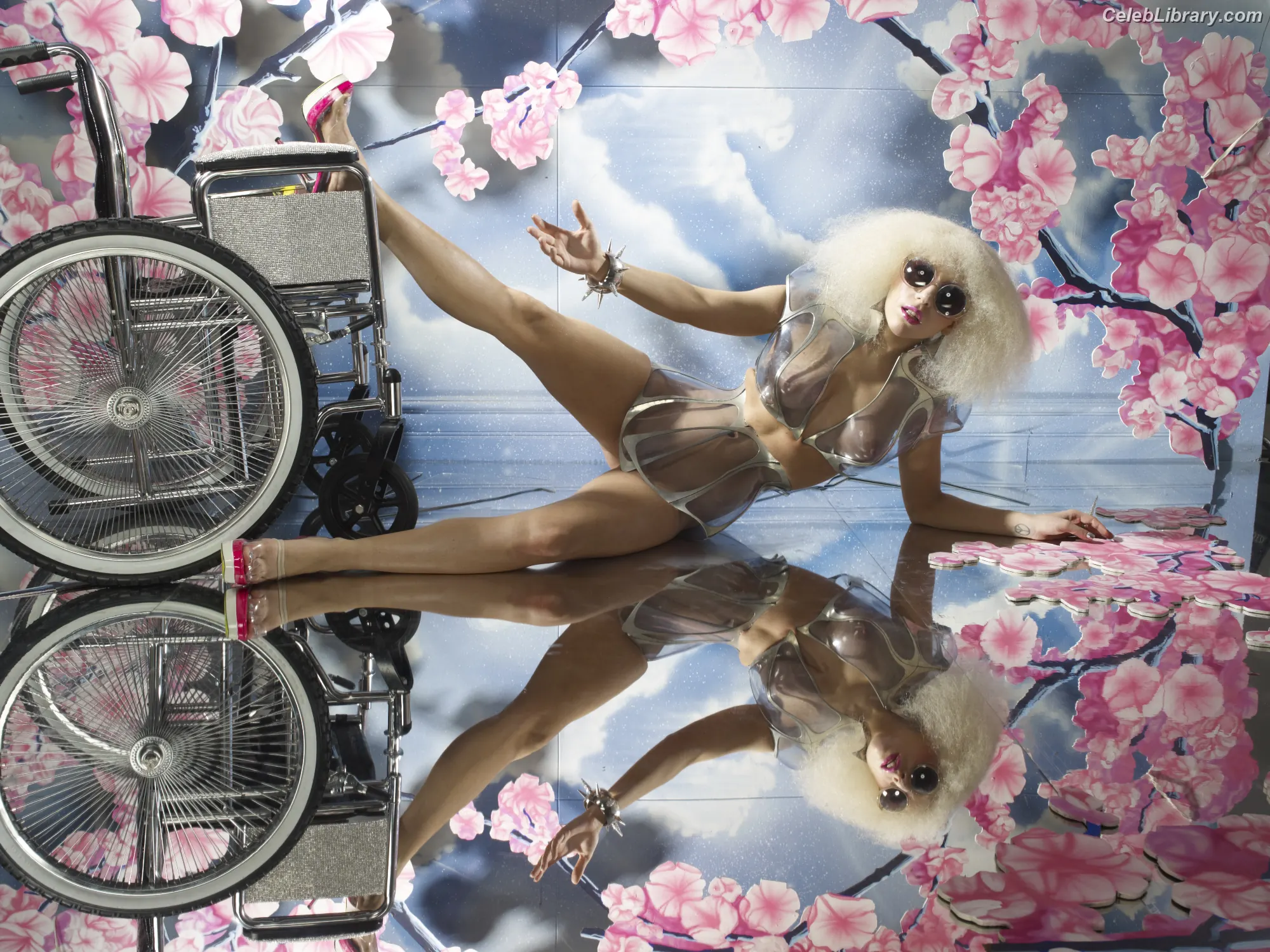 Lady Gaga photo 6 of 3664