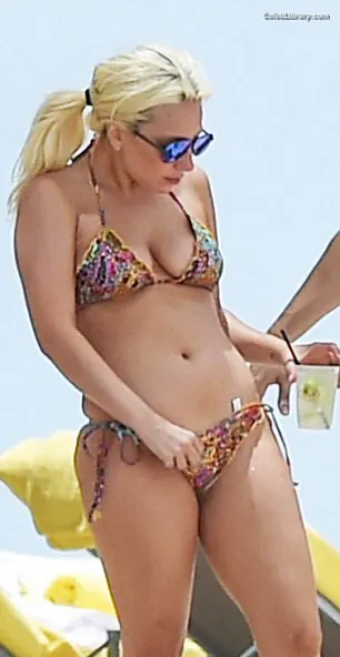 Lady Gaga photo 18 of 3664