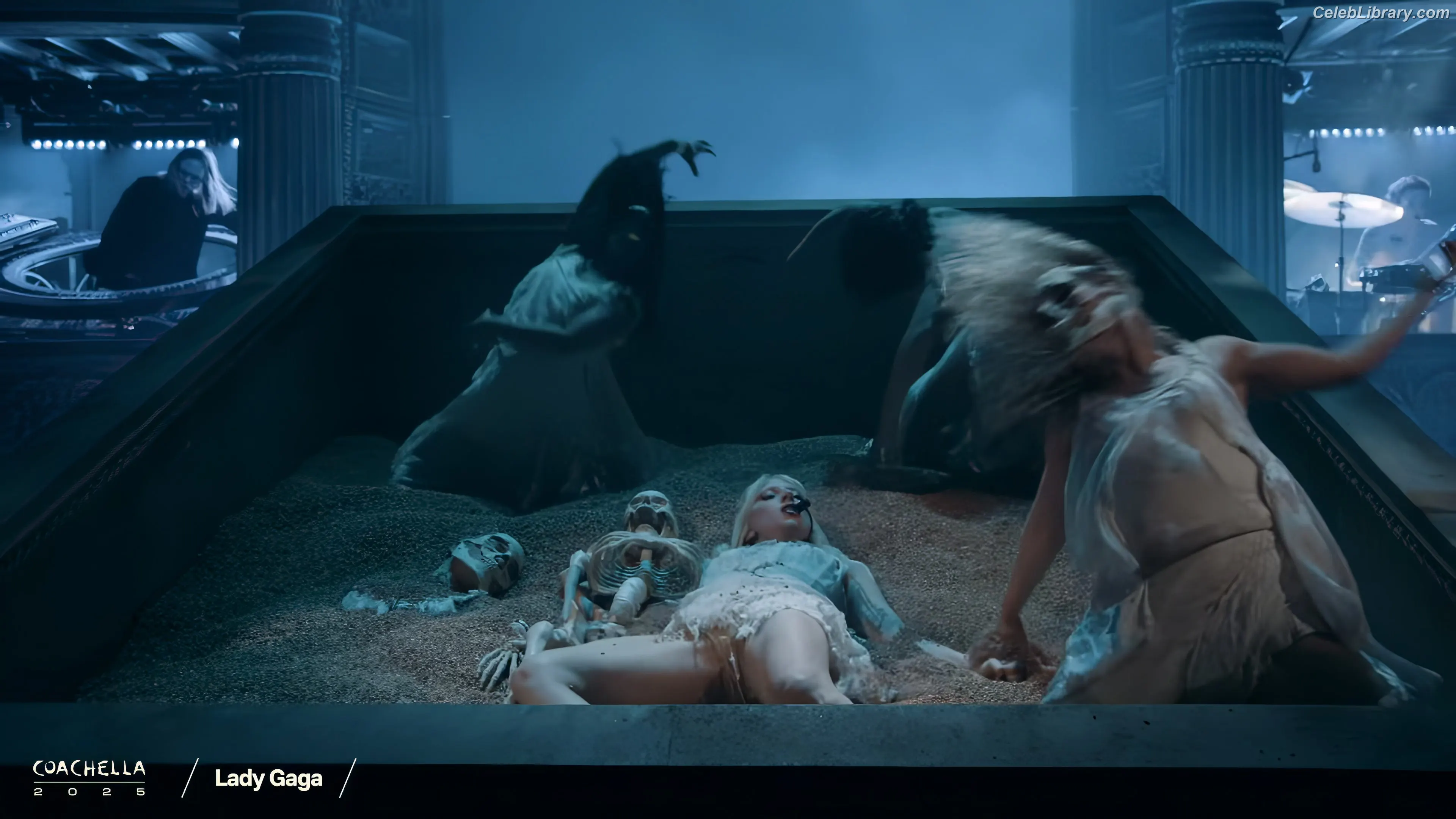 Lady Gaga photo 17 of 3664