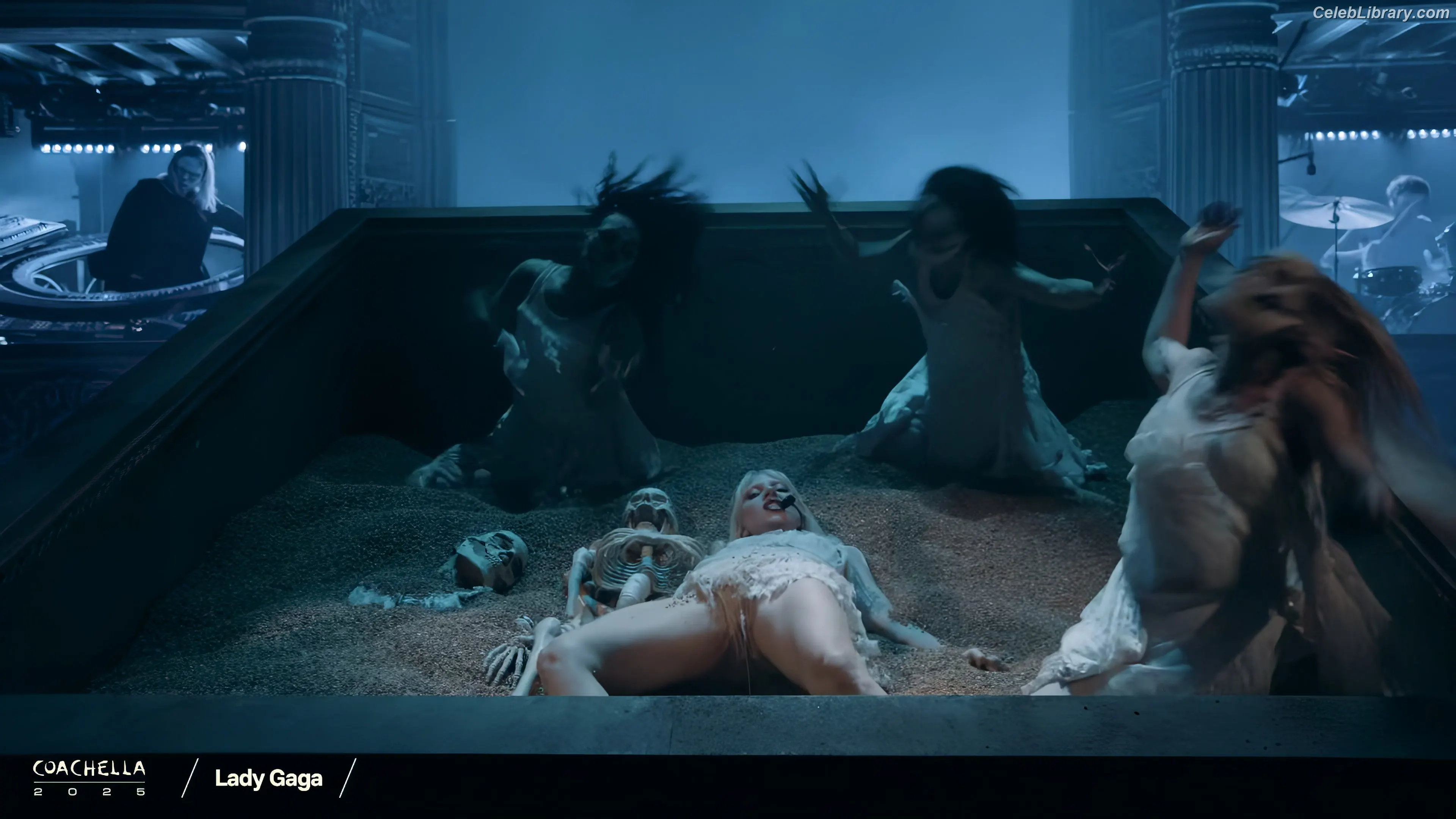 Lady Gaga photo 24 of 3664
