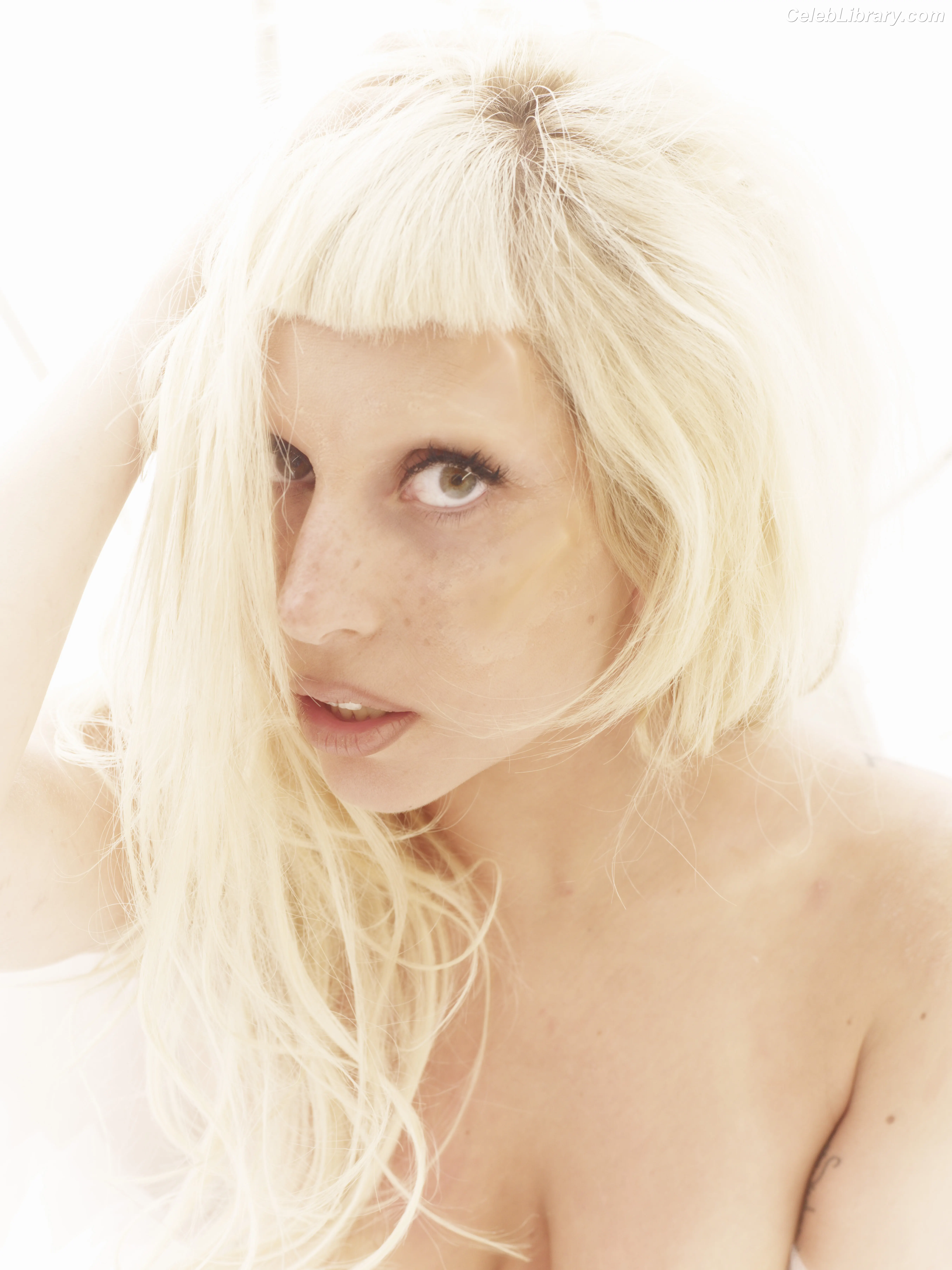 Lady Gaga photo 22 of 3664
