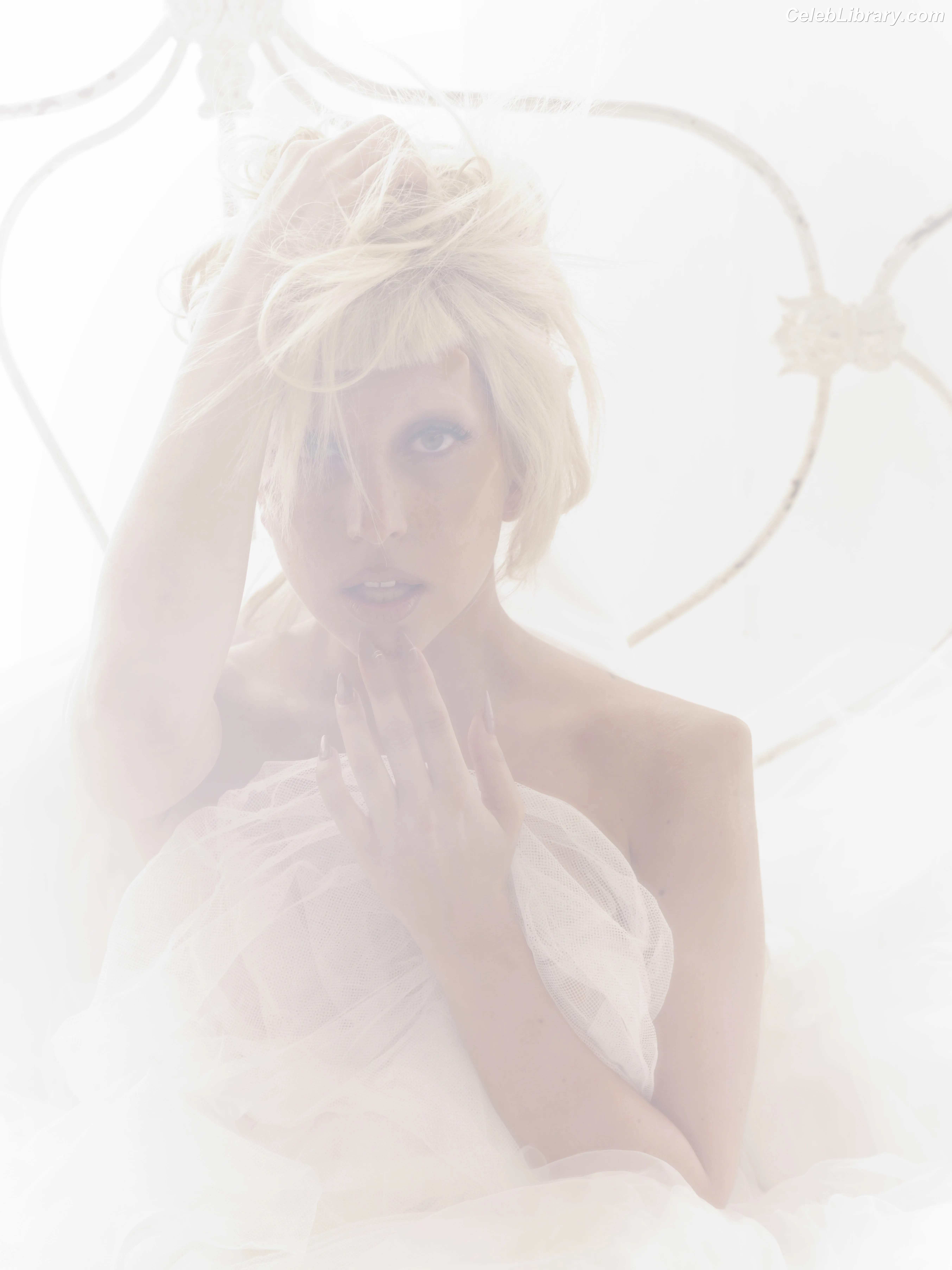 Lady Gaga photo 6 of 3664