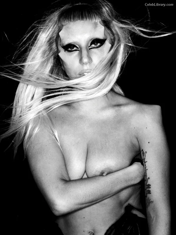 Lady Gaga photo 14 of 1595