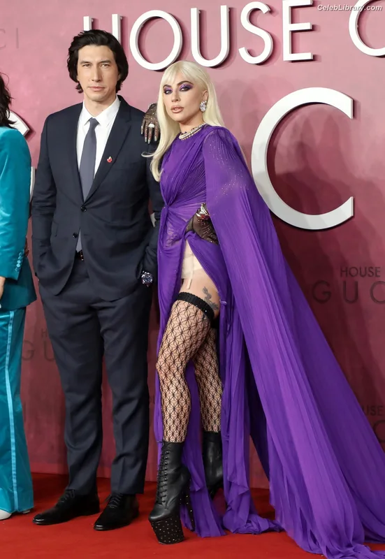 Lady Gaga photo 2 of 1595