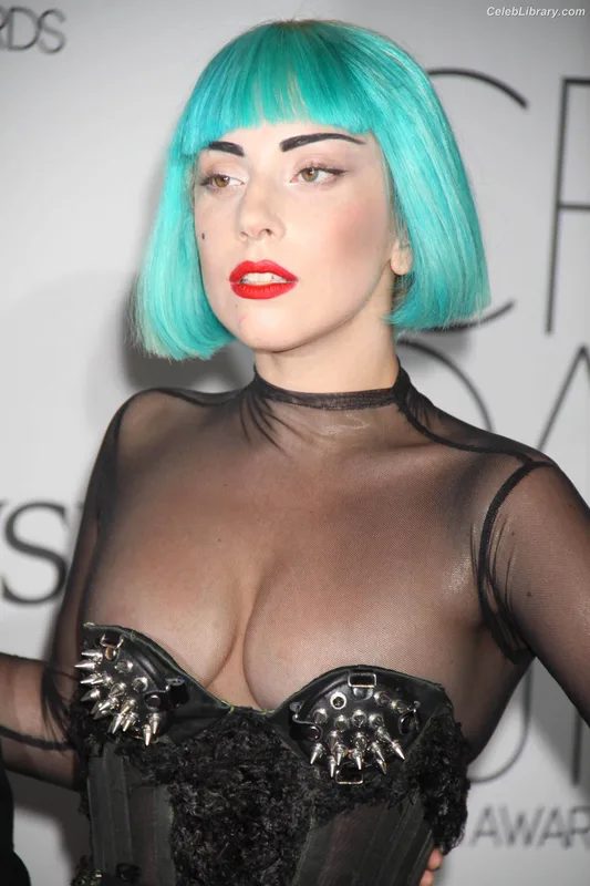 Lady Gaga photo 11 of 1595