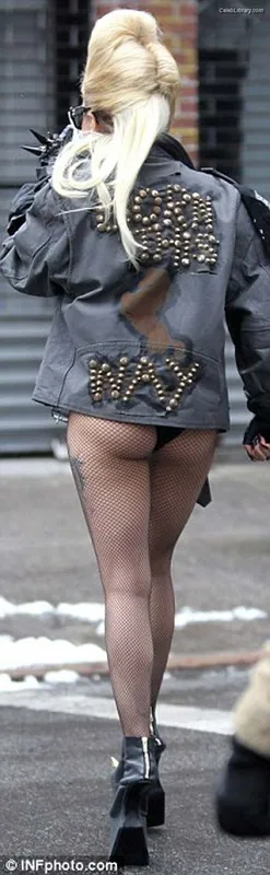 Lady Gaga photo 23 of 1595