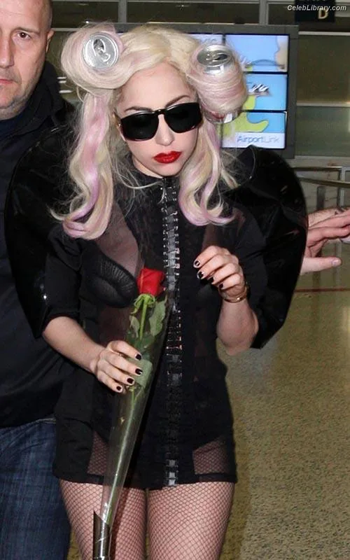 Lady Gaga photo 6 of 1595