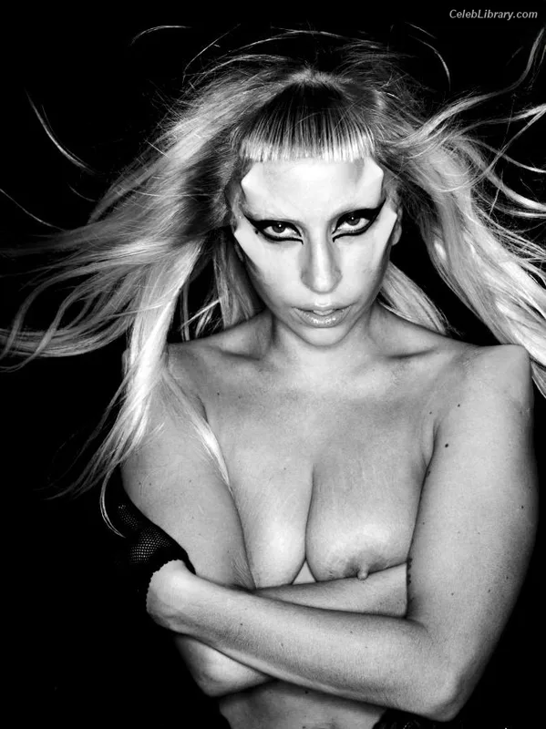 Lady Gaga photo 7 of 1595