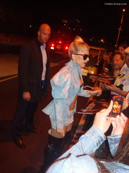 Lady Gaga photo 1 of 1595