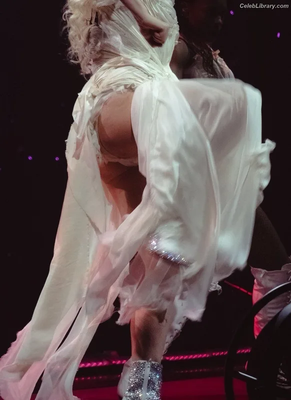 Lady Gaga photo 7 of 1595