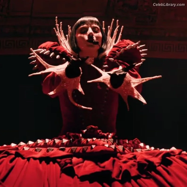 Lady Gaga photo 7 of 1595