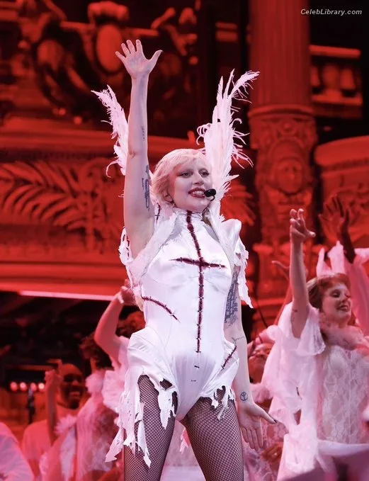 Lady Gaga photo 22 of 1595