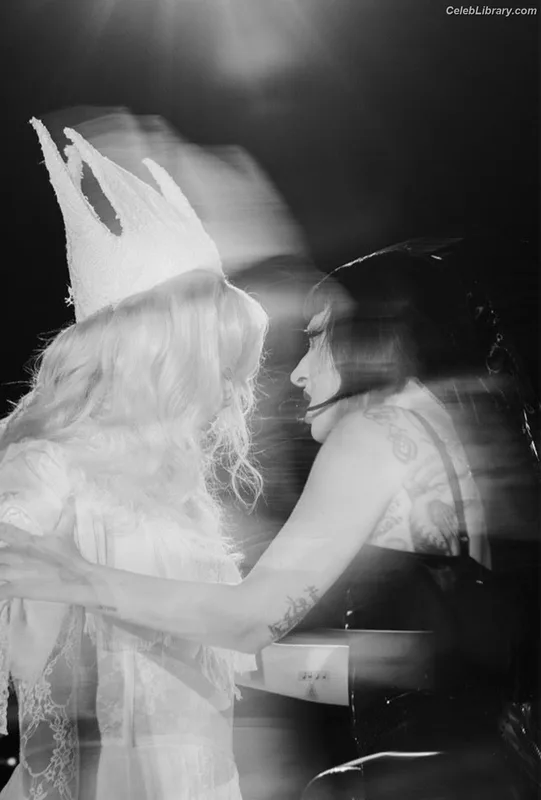 Lady Gaga photo 4 of 1595