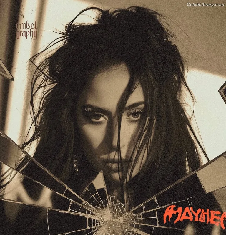 Lady Gaga photo 10 of 1595
