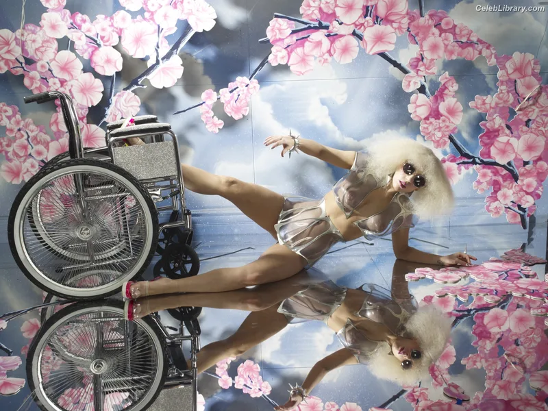 Lady Gaga photo 7 of 1595