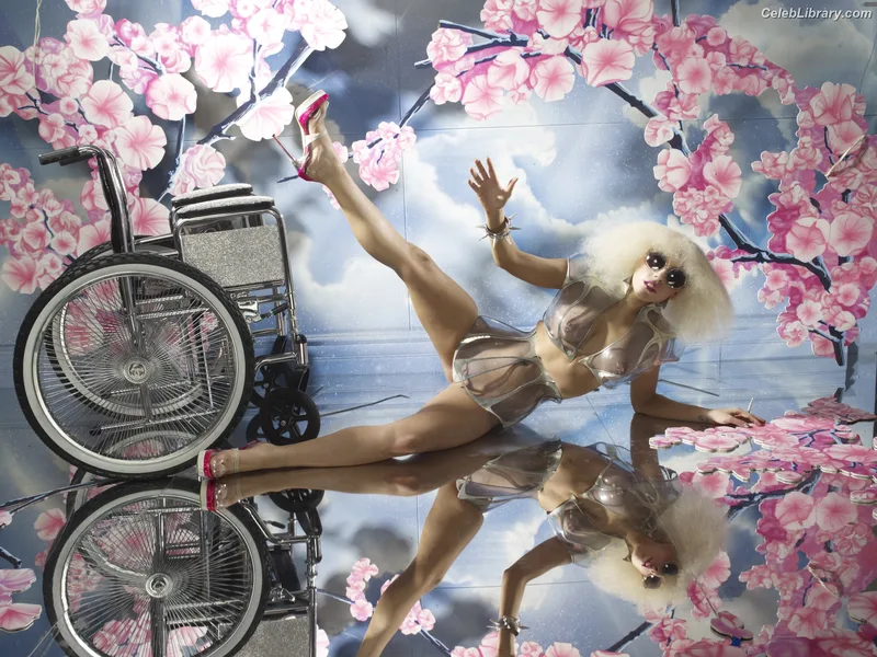 Lady Gaga photo 8 of 1595