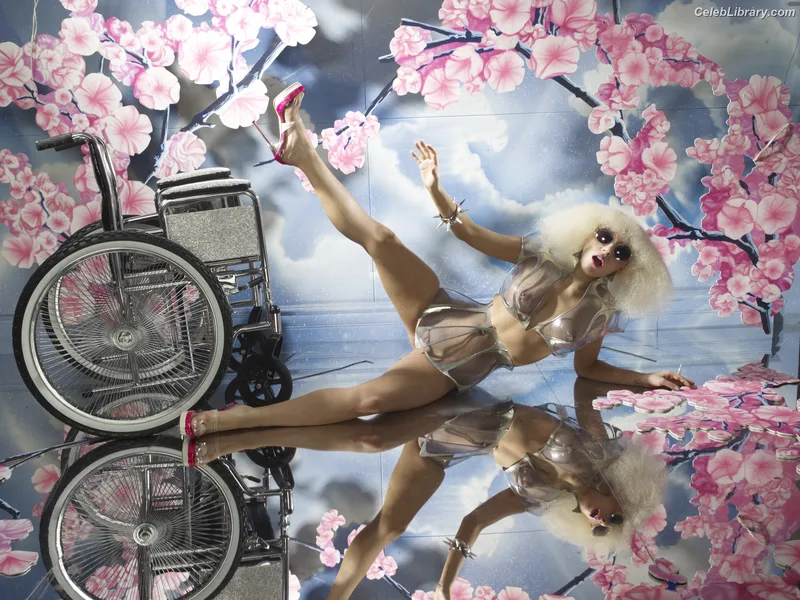 Lady Gaga photo 9 of 1595