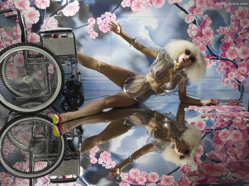 Lady Gaga photo 20 of 1595