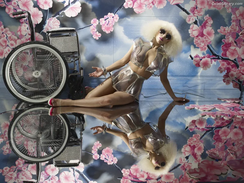 Lady Gaga photo 22 of 1595