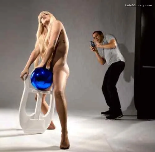 Lady Gaga photo 7 of 1595