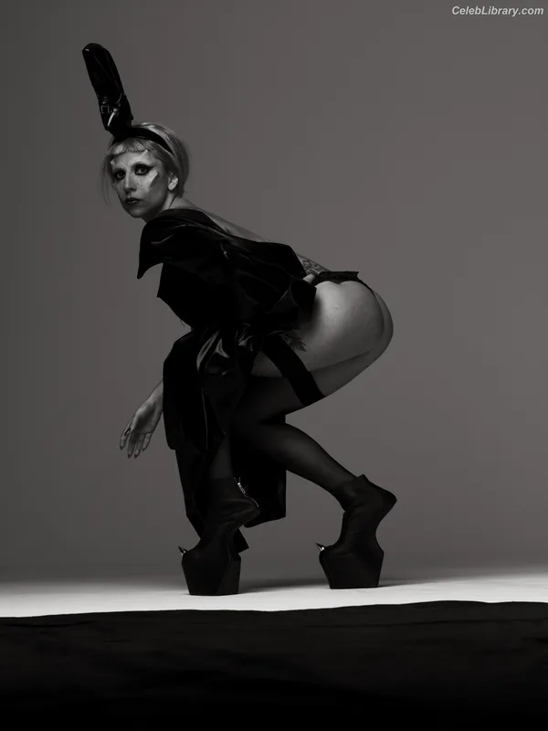Lady Gaga photo 11 of 1595