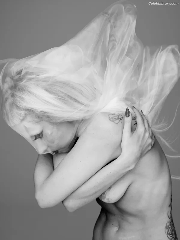 Lady Gaga photo 20 of 1595