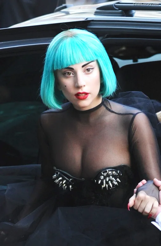 Lady Gaga photo 18 of 1595