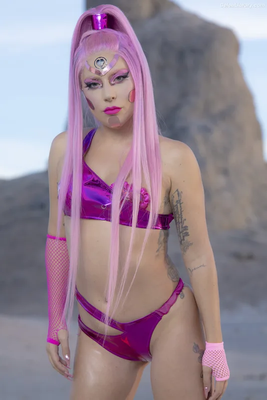 Lady Gaga photo 24 of 1595