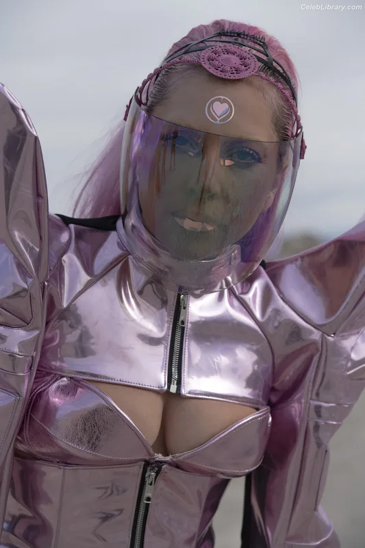 Lady Gaga photo 8 of 1595