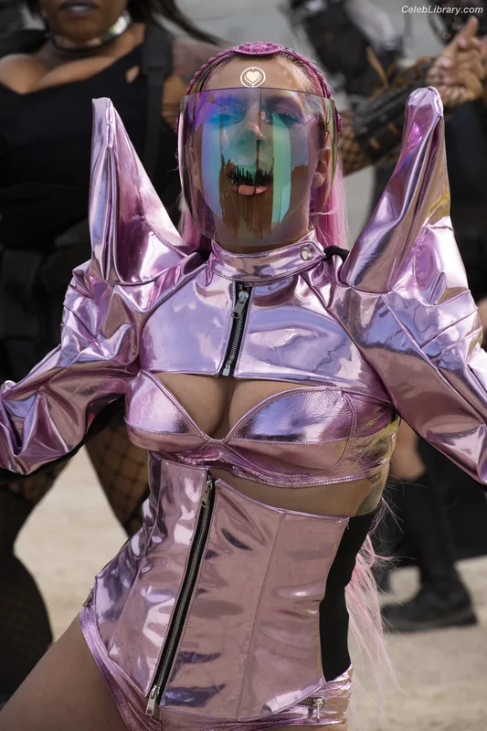 Lady Gaga photo 9 of 1595