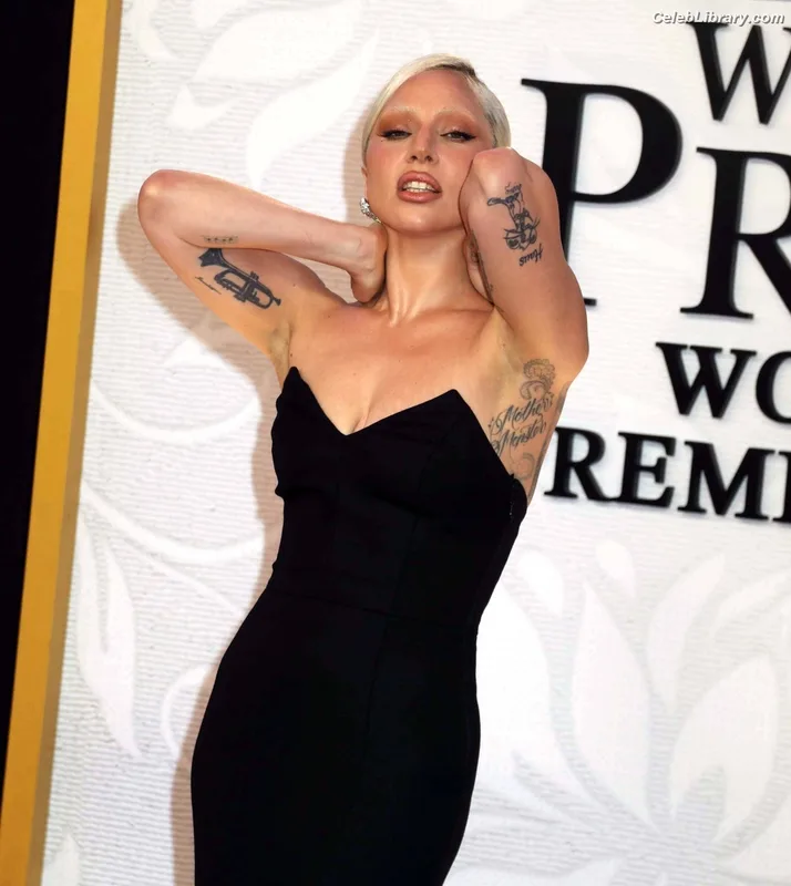 Lady Gaga photo 24 of 1595