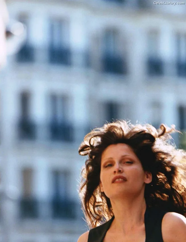 Laetitia Casta photo 1 of 210