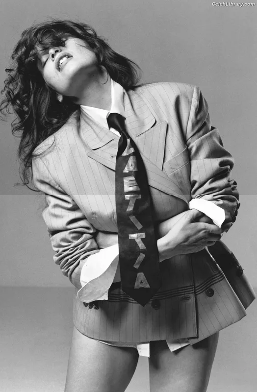 Laetitia Casta photo 10 of 210
