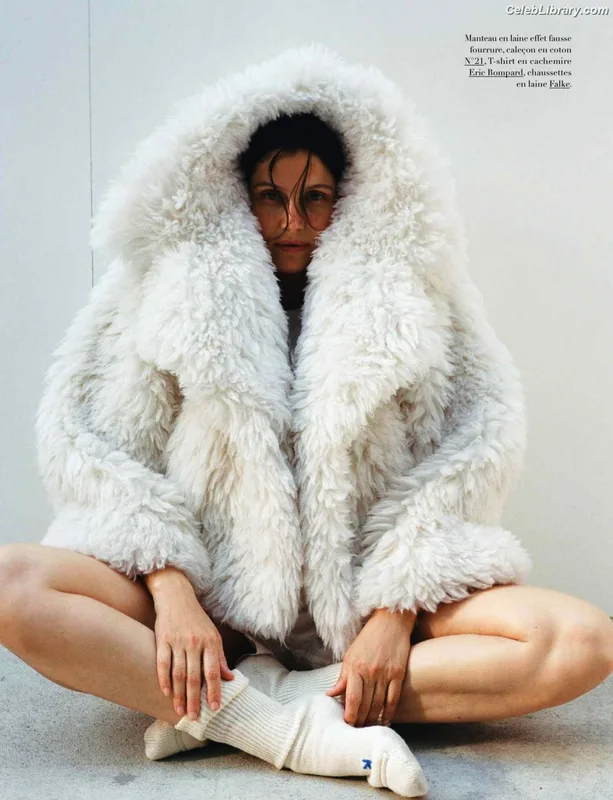 Laetitia Casta photo 8 of 210