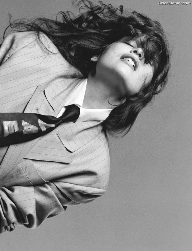Laetitia Casta photo 11 of 210