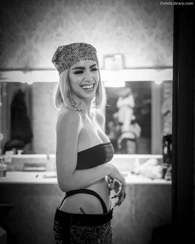 Lali Esposito photo 14 of 118