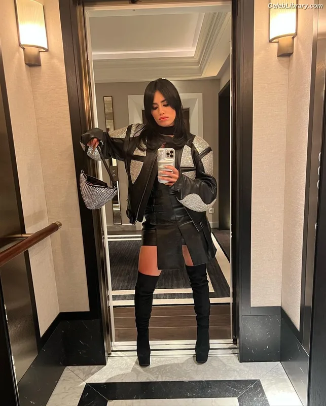 Lali Esposito photo 17 of 118