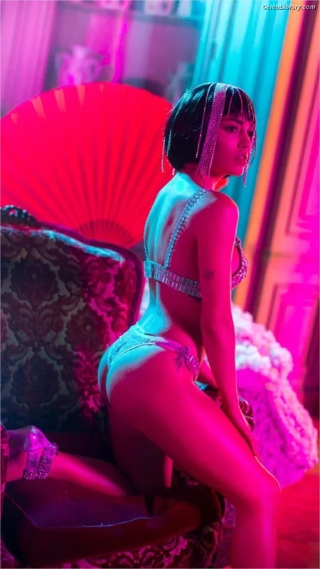 Lali Esposito photo 17 of 118