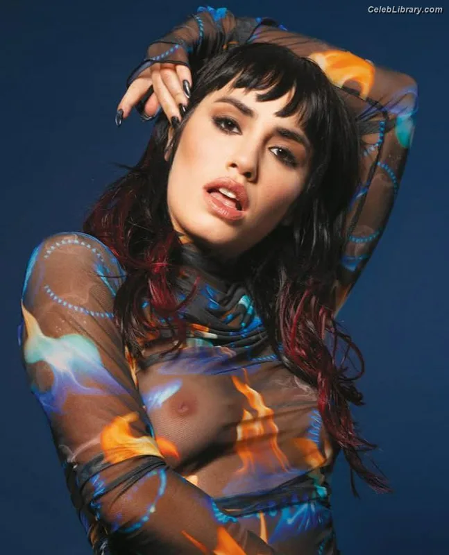 Lali Esposito photo 7 of 118