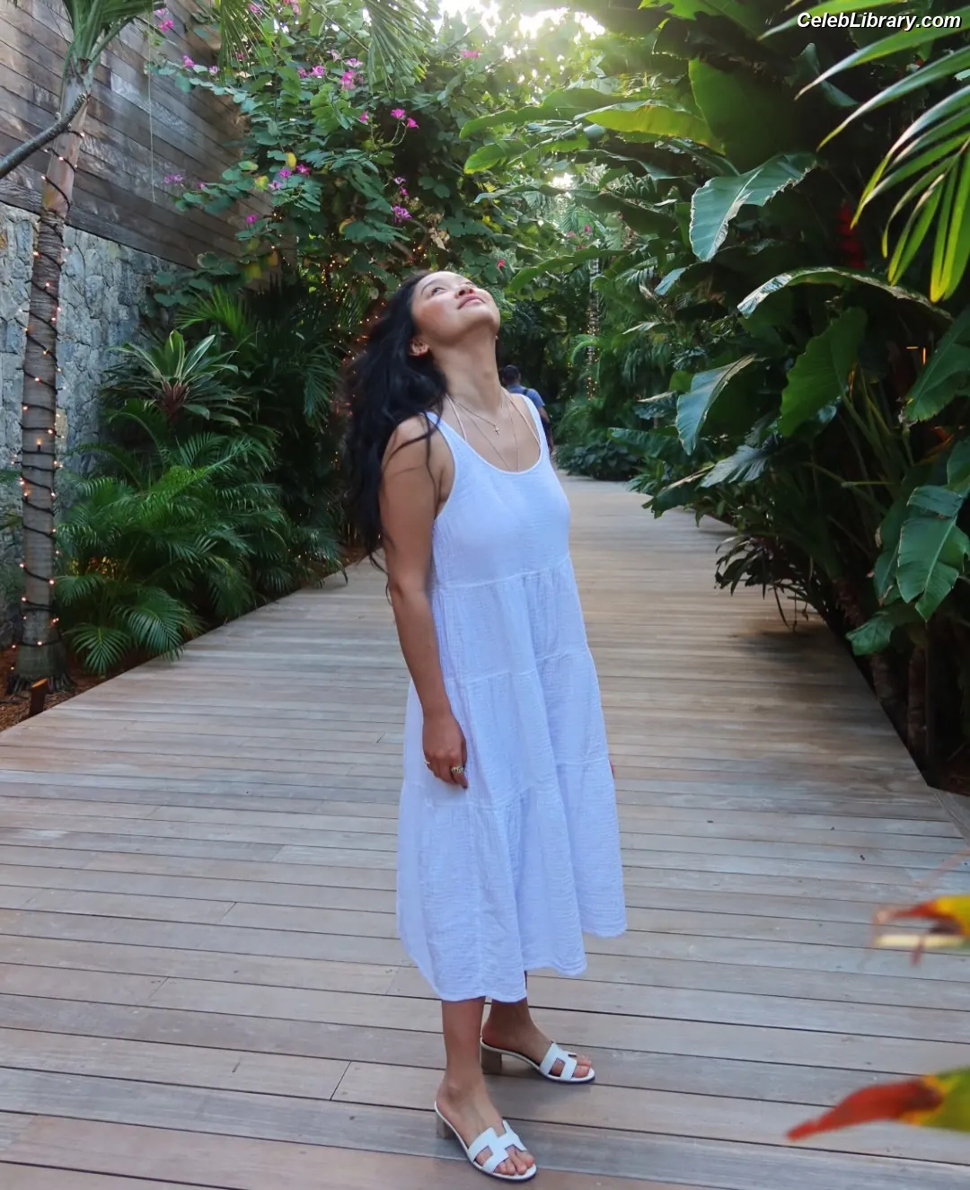 Lana Condor photo 18 of 493