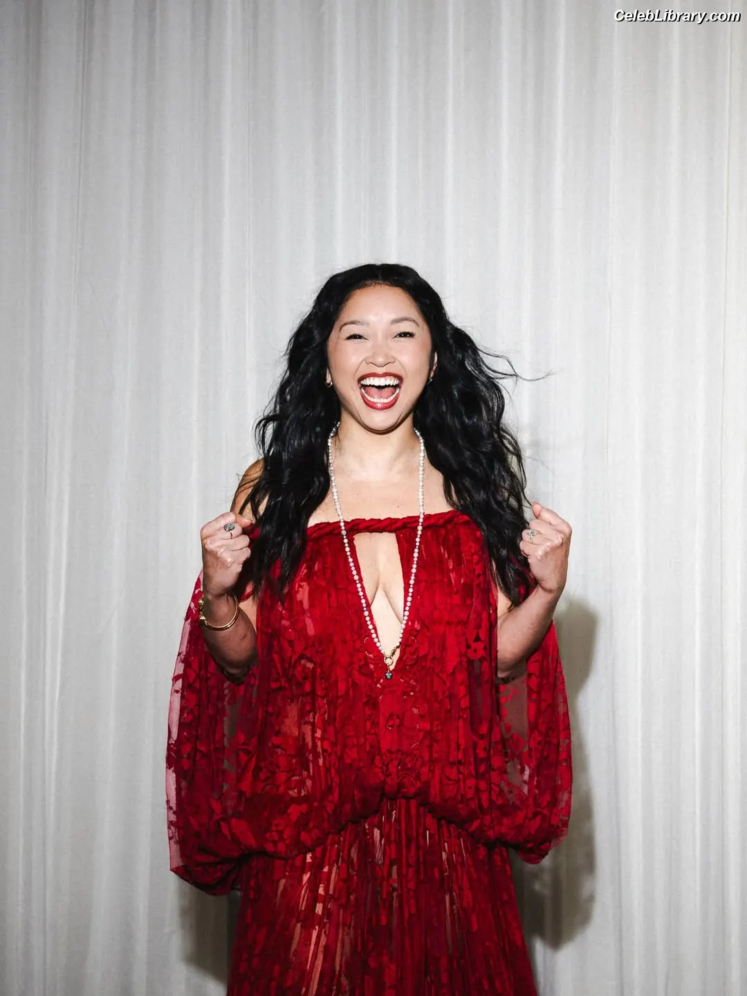 Lana Condor photo 2 of 493