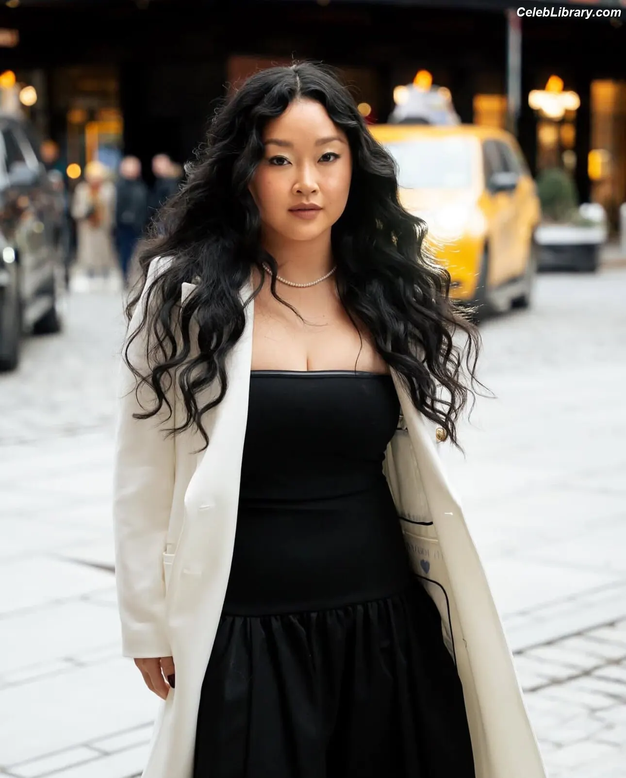 Lana Condor photo 23 of 493