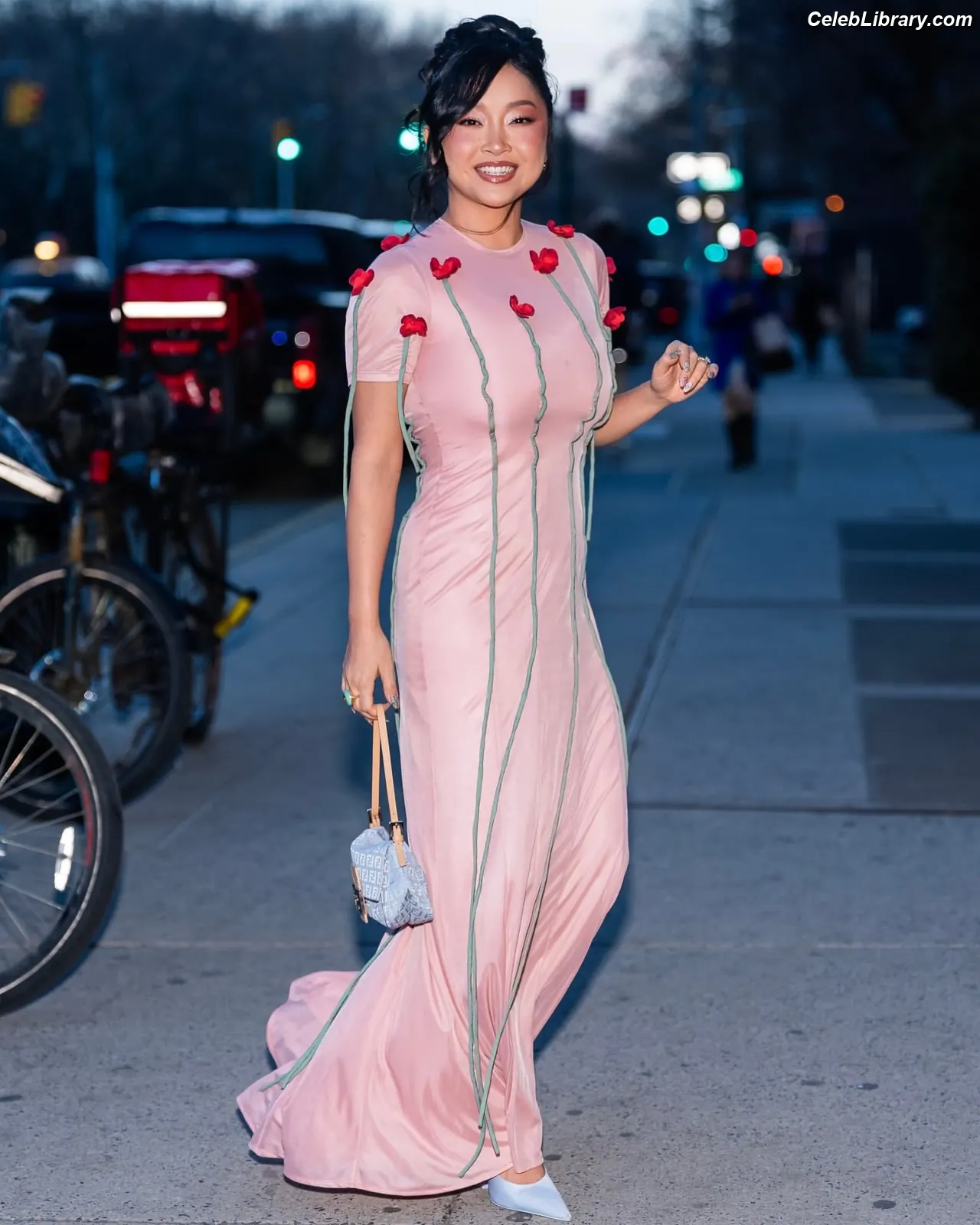 Lana Condor photo 21 of 493