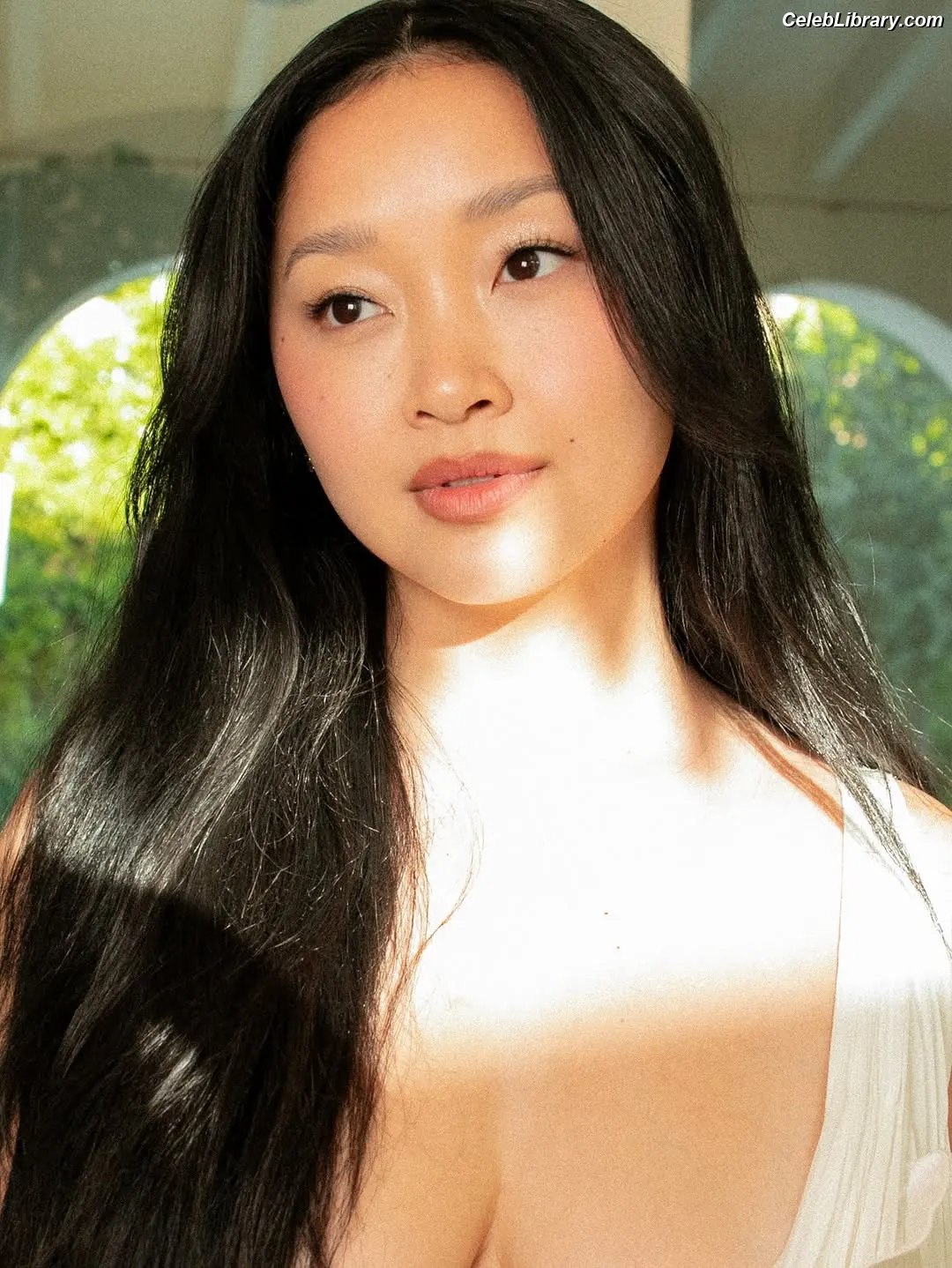 Lana Condor photo 19 of 493