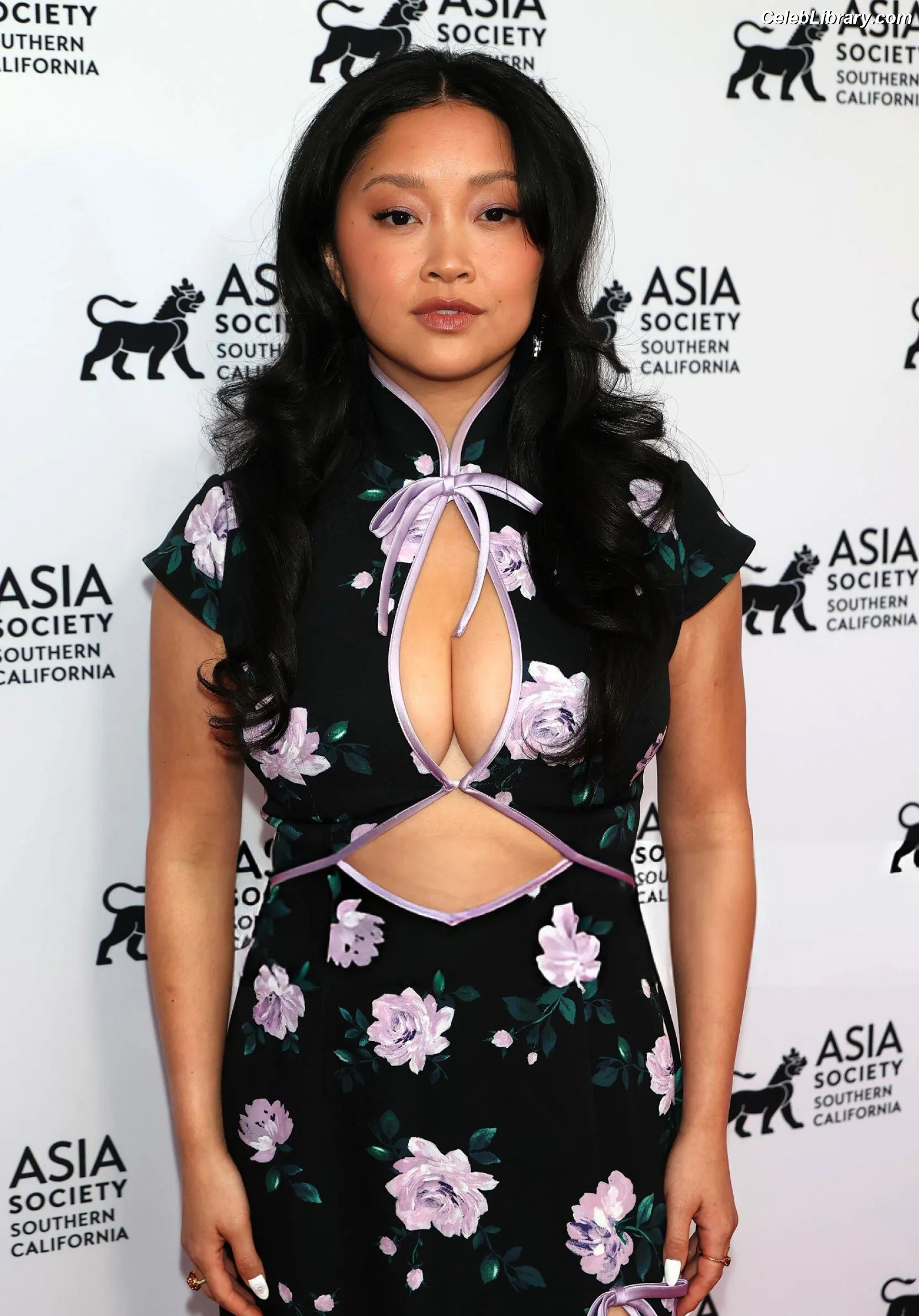 Lana Condor photo 15 of 493